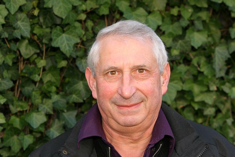 ListeJCSenaud-10.jpg - Henri Jany, commerçant retraité.