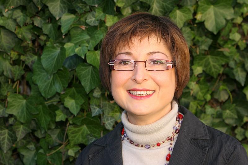 ListeRTeulade001-2.jpg - Carole Nangeroni, attachée parlementaire, conseillère sortante.